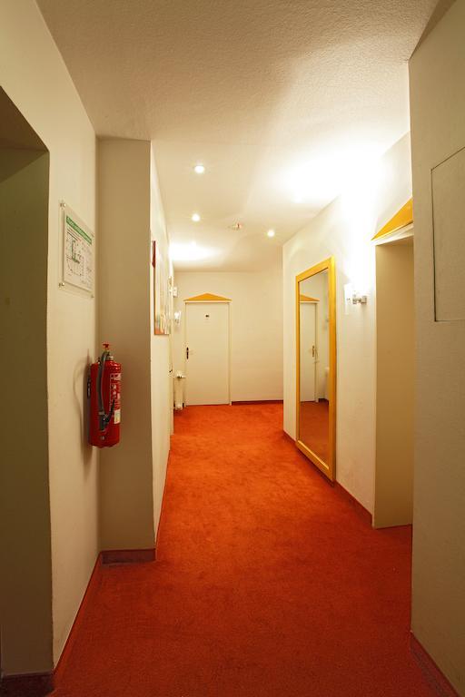 Warsteinerhof By Centro Comfort Colonia Esterno foto