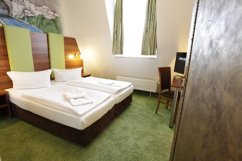 Warsteinerhof By Centro Comfort Colonia Esterno foto